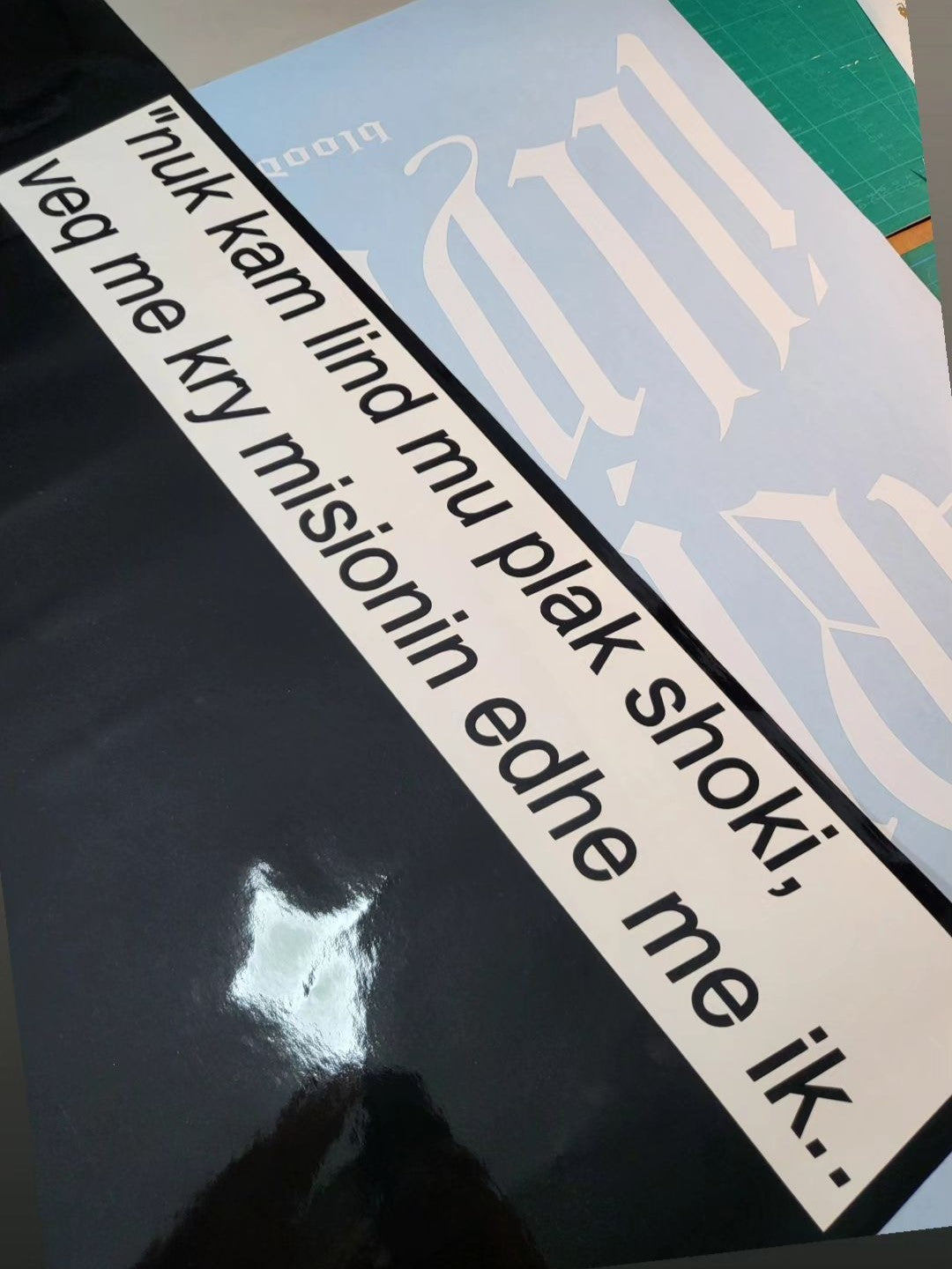 Nuk kam lind mu plak shoki Sticker